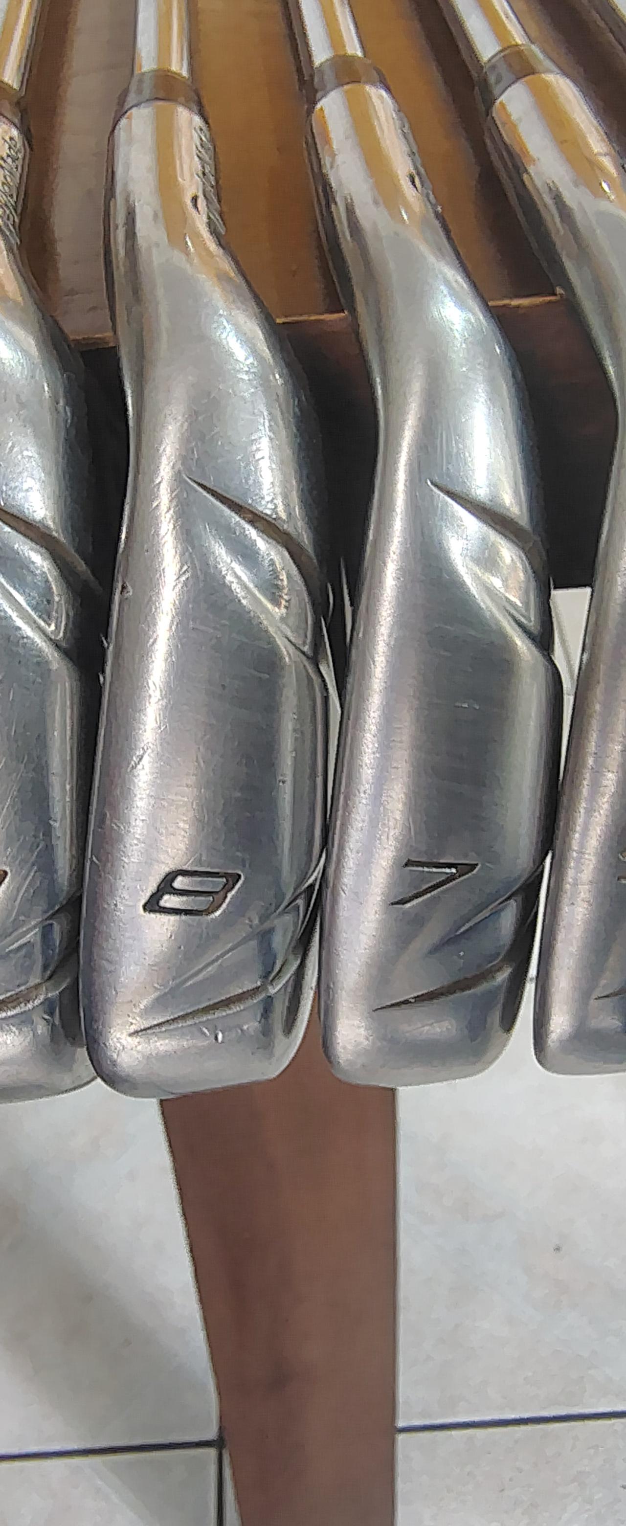 Ferros Taylormade RBZ - Imagem 1